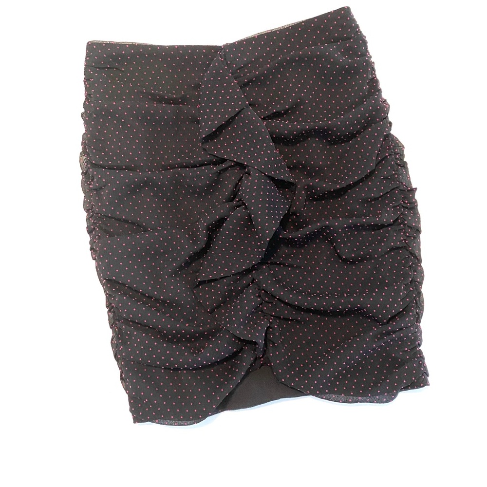 NBD Ruffled *3/$20 Sale* - Picture 1 of 5